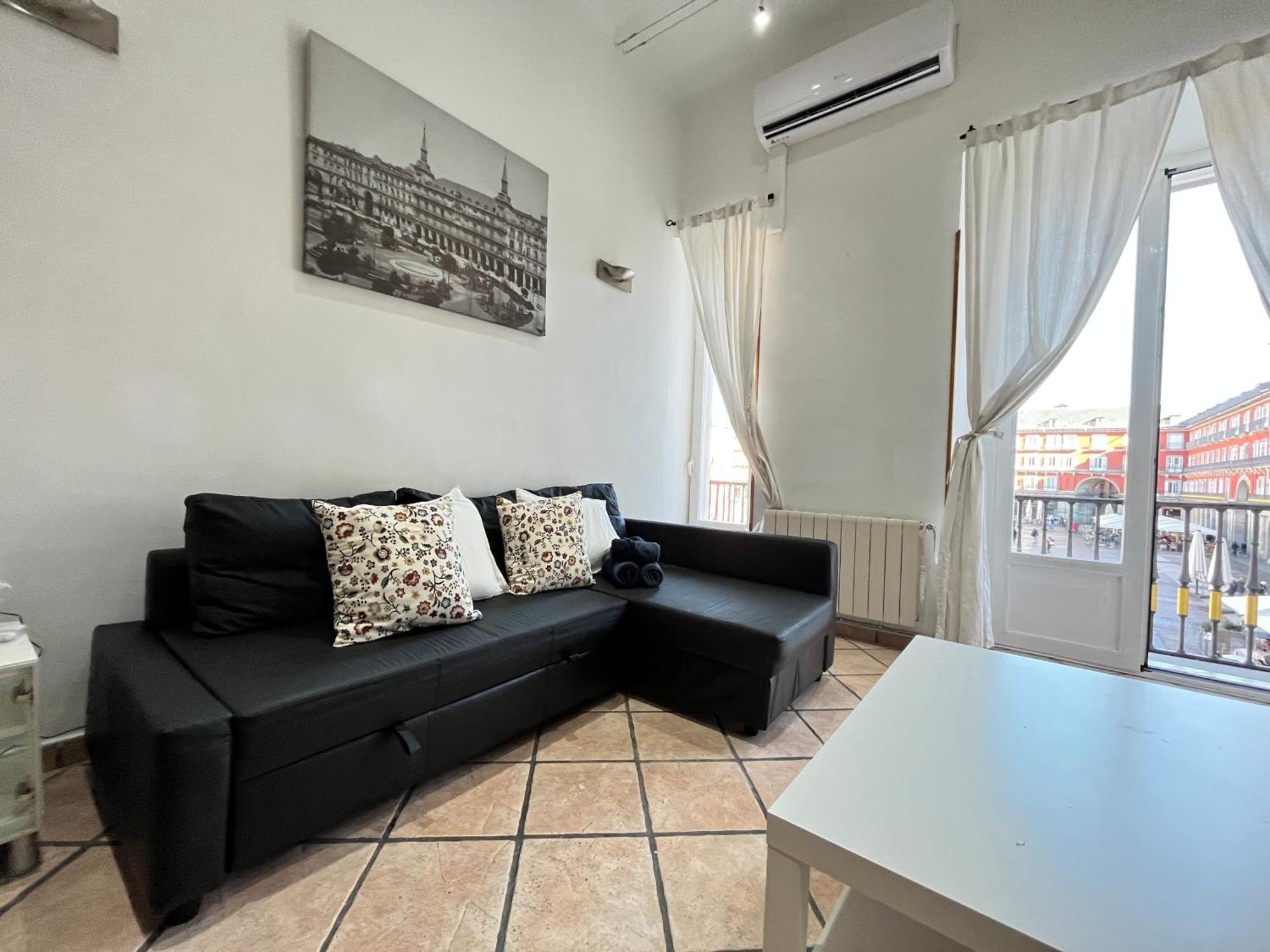 Loft Plaza Mayor 2 Temporal มาดริด ภายนอก รูปภาพ